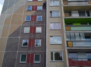 Oprava a nátěr panelového domu Pardubice