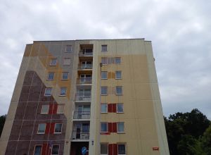 Oprava a nátěr panelového domu Pardubice