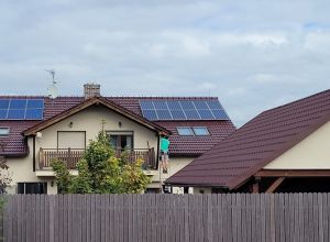 Broušení krovu a čištění dlažby u rodinného domu Pardubice