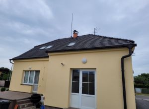 Čištění a nátěr střechy, fasády