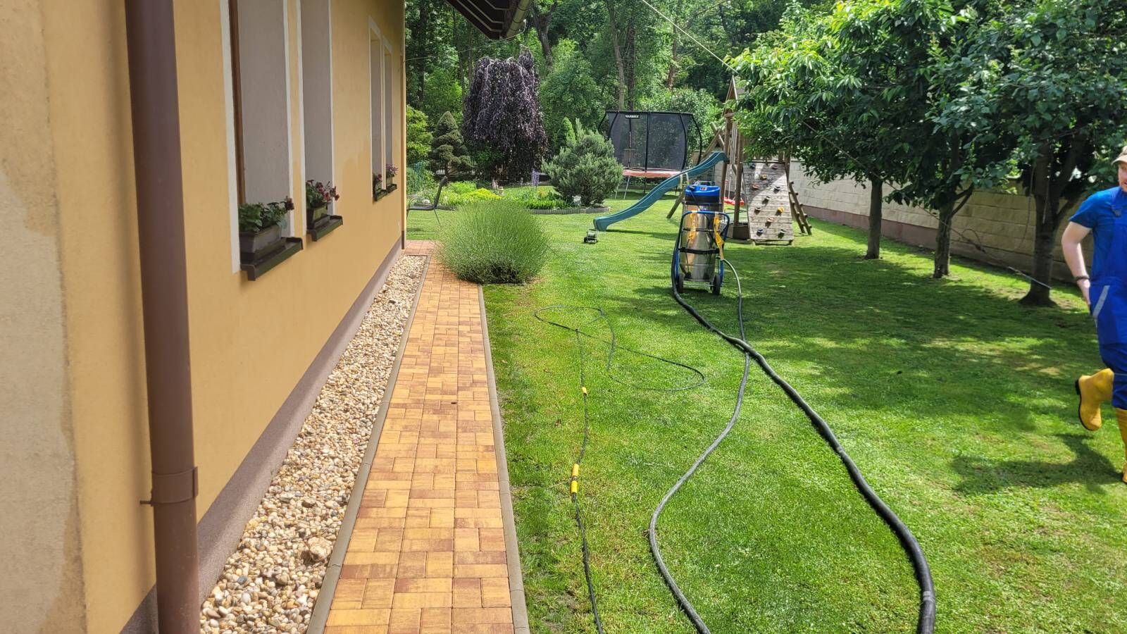 Čištění střechy a dlažby Heřmanův Městec