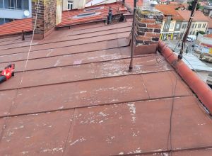 Nátěr plechové střechy Pardubice